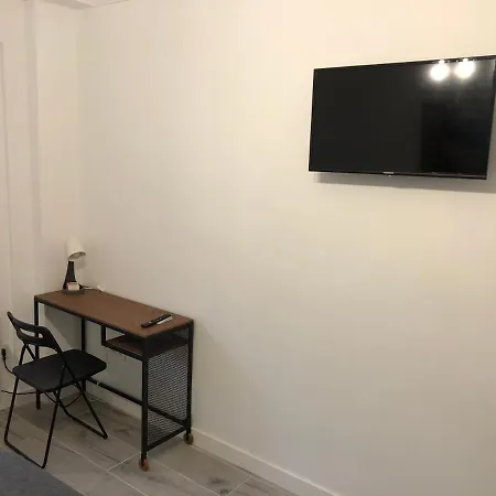 Amara Pio Xii Parking 15e Night Wifi Terrace Apartment